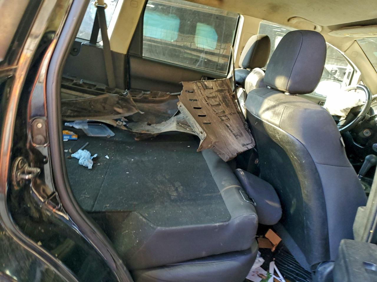 2010 Mitsubishi Endeavor Ls VIN: 4A4JM2AS0AE015390 Lot: 93742925