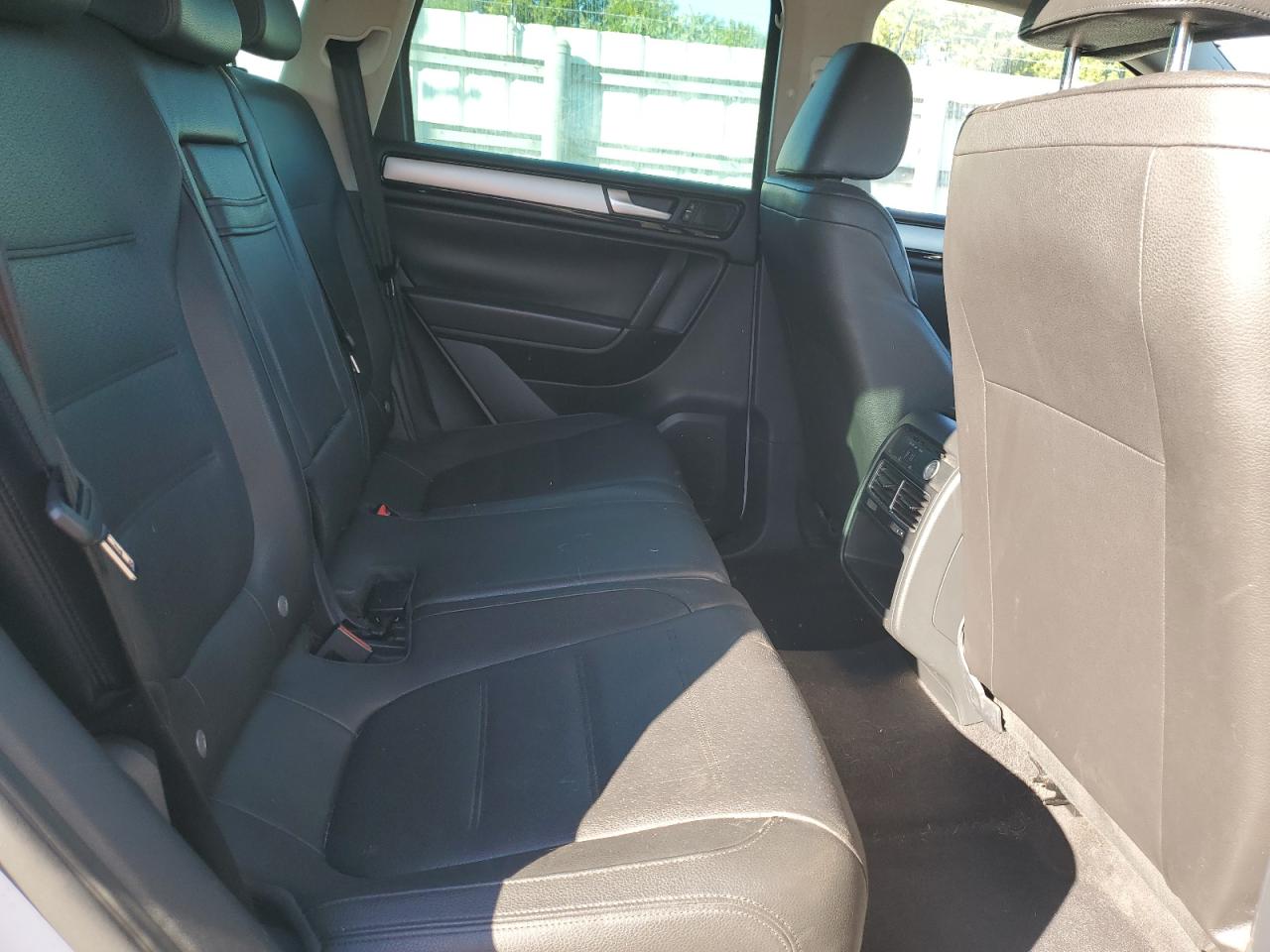 2013 Volkswagen Touareg V6 VIN: WVGEF9BP6DD009783 Lot: 93393505