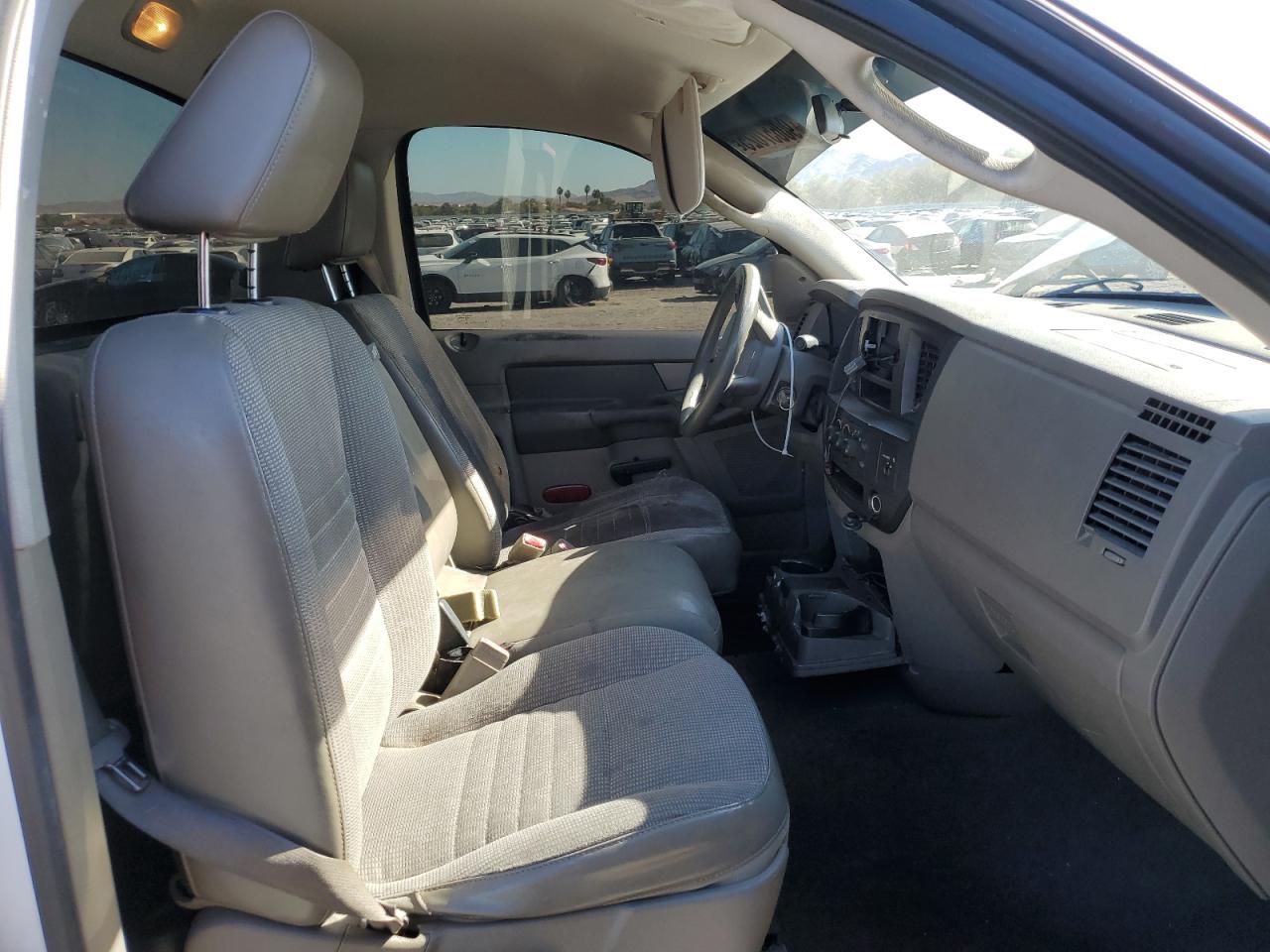 2007 Dodge Ram 1500 St VIN: 1D7HA16K17J592677 Lot: 90657025