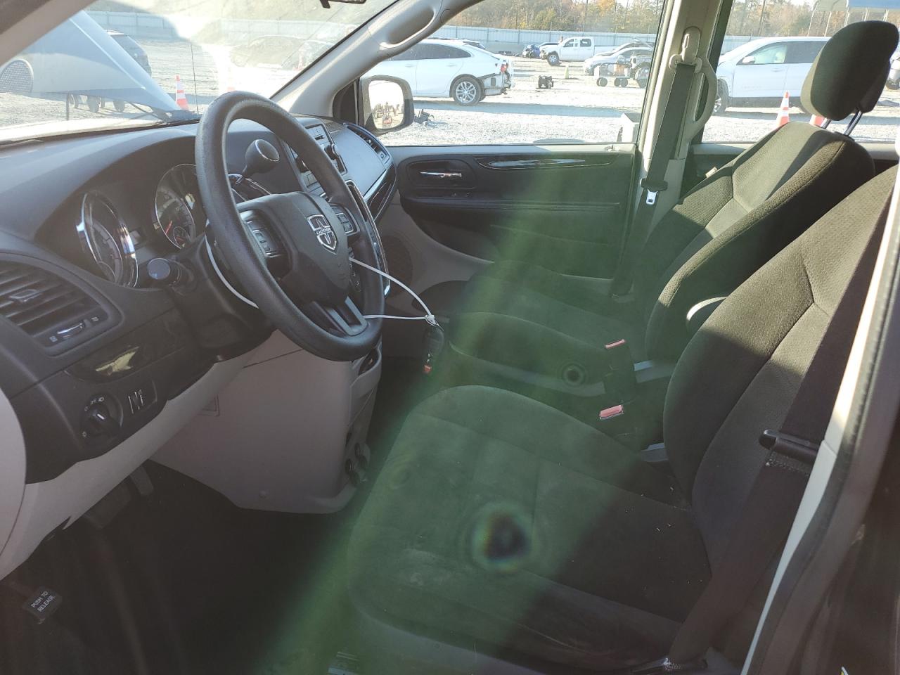 2015 Dodge Grand Caravan Se VIN: 2C4RDGBG3FR643665 Lot: 92388385