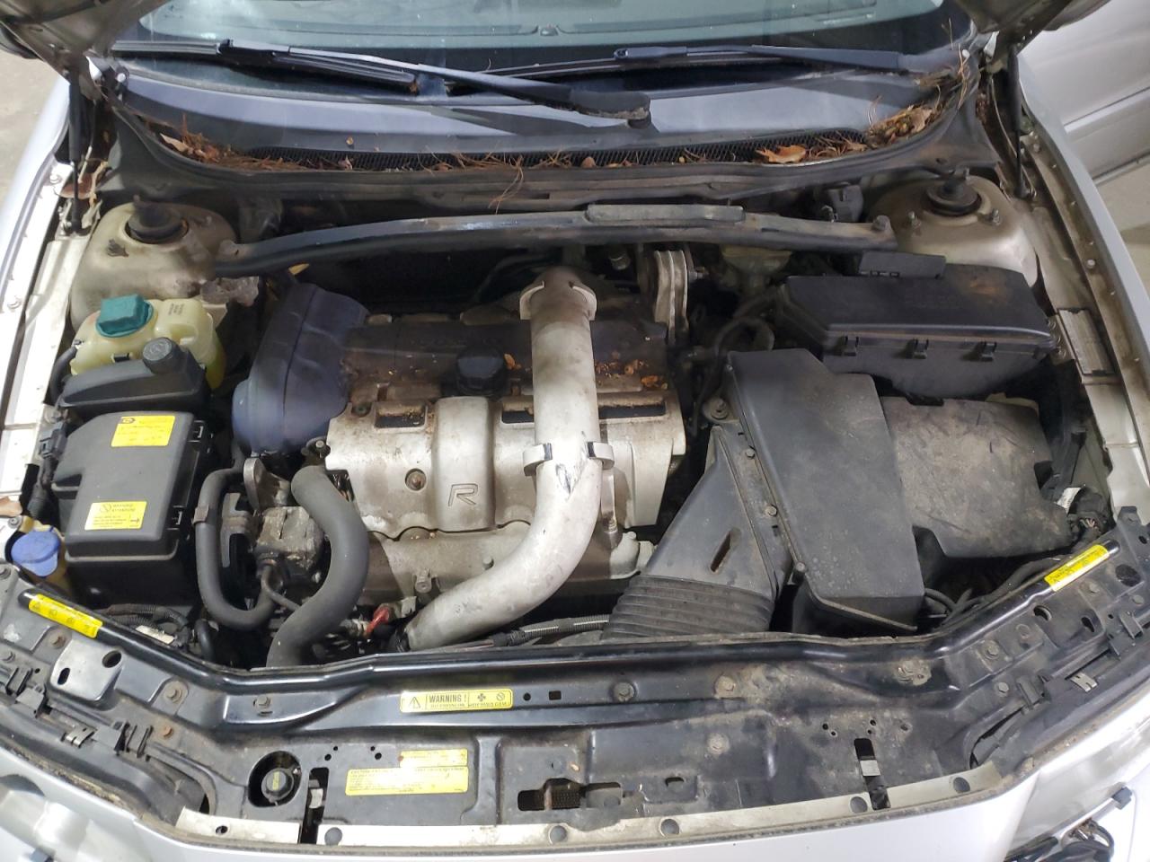 2005 Volvo V70 R VIN: YV1SJ527352477492 Lot: 92443995