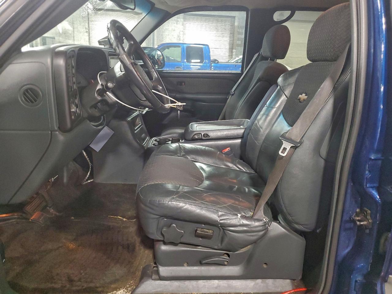 2002 Chevrolet Avalanche K1500 VIN: 3GNEK13T42G304630 Lot: 93634315