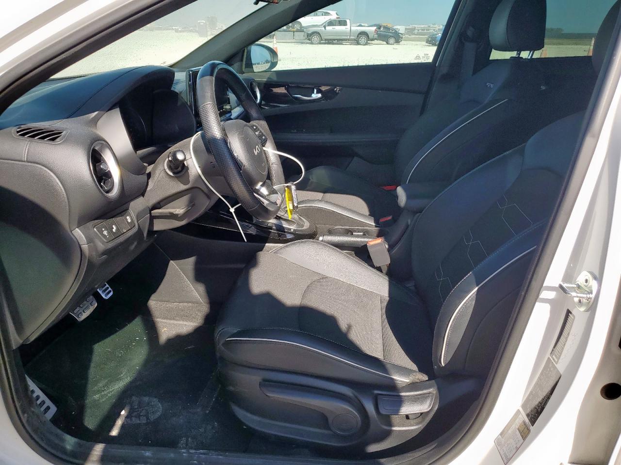 2023 Kia Forte Gt Line VIN: 3KPF54AD0PE658407 Lot: 91841485