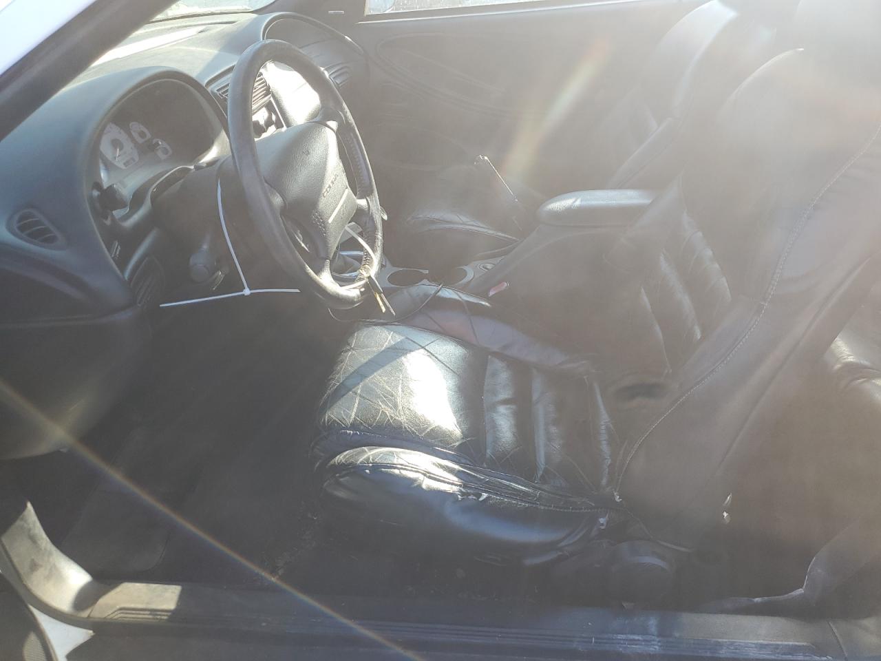 1998 Ford Mustang Cobra VIN: 1FAFP47V2WF126225 Lot: 93602865