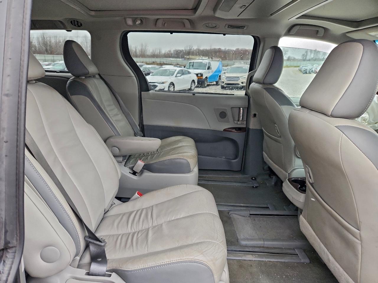 2014 Toyota Sienna Xle VIN: 5TDDK3DC5ES073287 Lot: 94127685