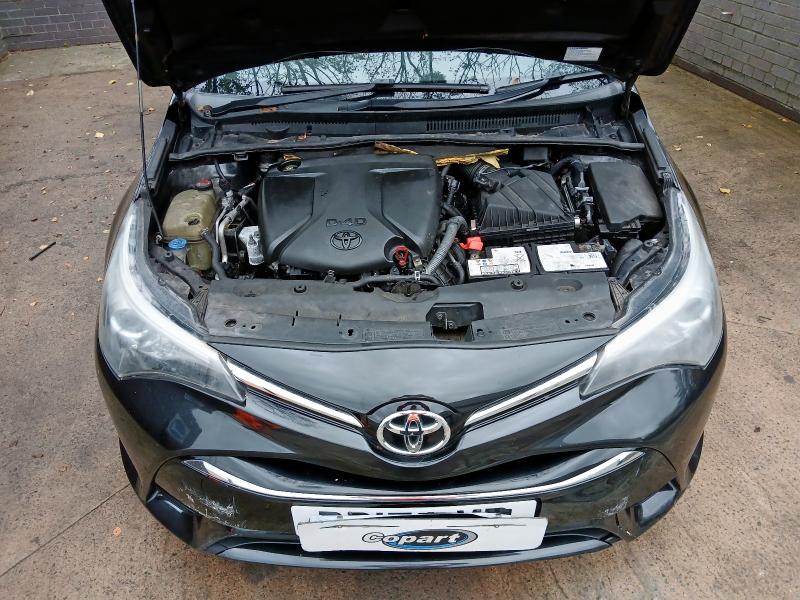 2017 TOYOTA AVENSIS 2.0D BUSINESS EDITION 5DR