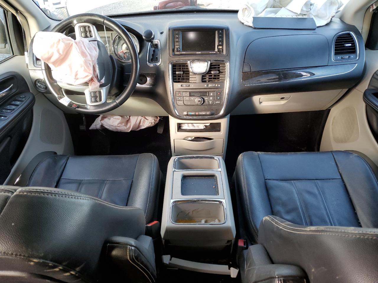 2014 Chrysler Town & Country Touring VIN: 2C4RC1BG1ER256806 Lot: 92252595