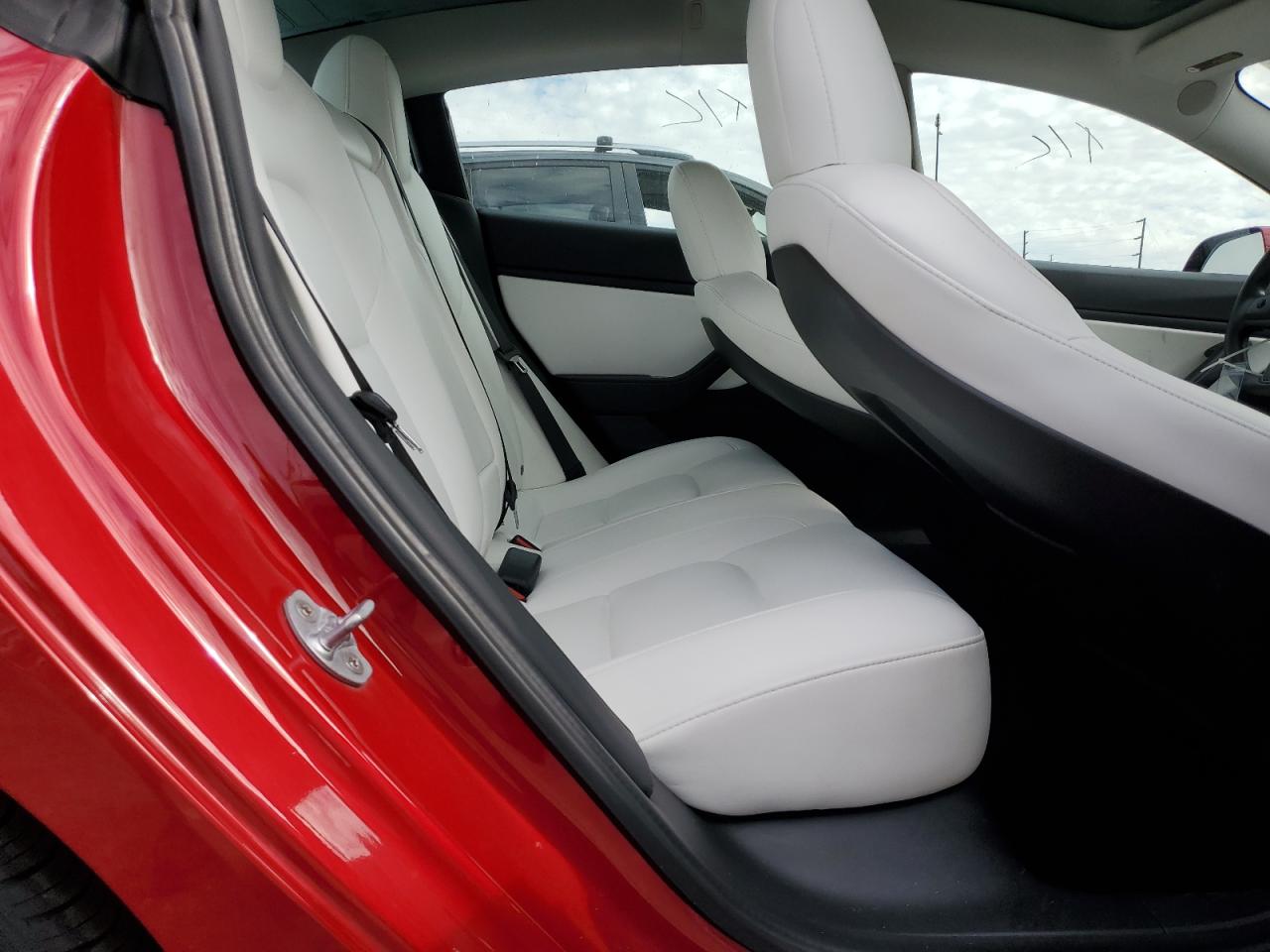 2020 Tesla Model 3 VIN: 5YJ3E1EB8LF651932 Lot: 92059085