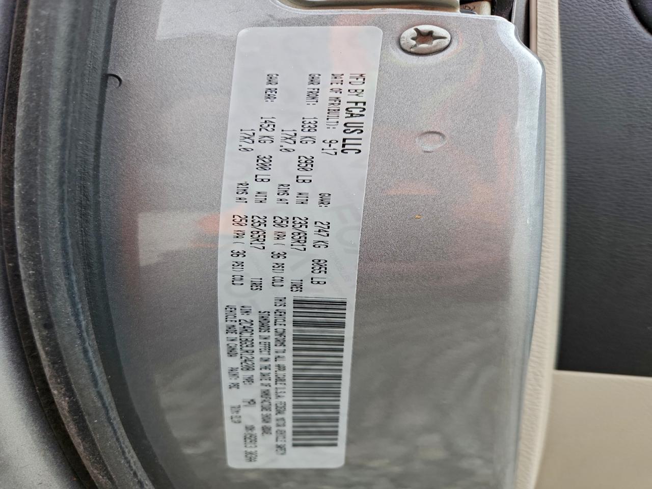 2018 Chrysler Pacifica Touring L VIN: 2C4RC1BG9JR124208 Lot: 94254925