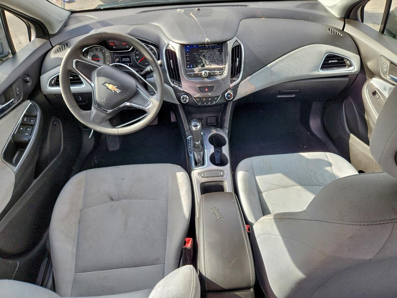 2019 Chevrolet Cruze Ls VIN: 1G1BC5SM2K7118857 Lot: 94302975