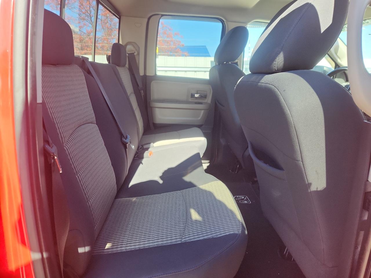 2010 Dodge Ram 1500 VIN: 1D7RV1GP7AS198072 Lot: 92683545