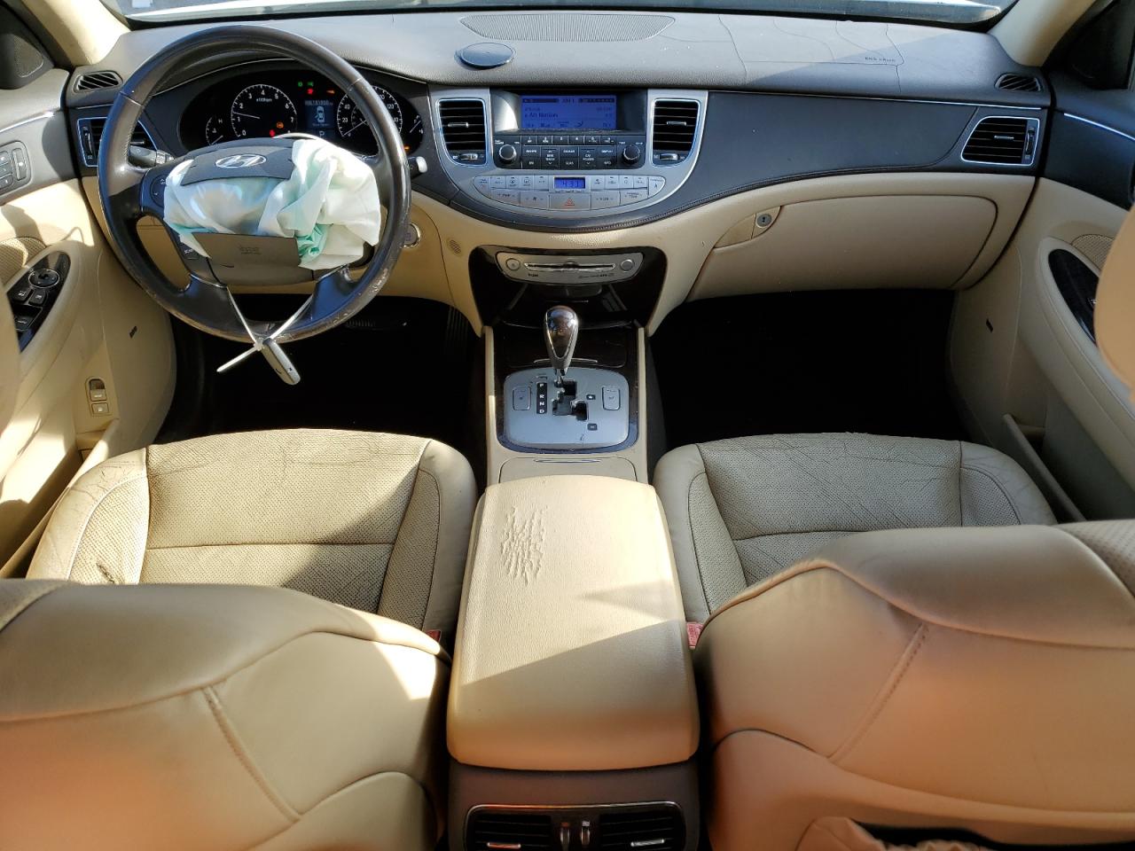 2009 Hyundai Genesis 3.8L VIN: KMHGC46E19U034790 Lot: 91384915