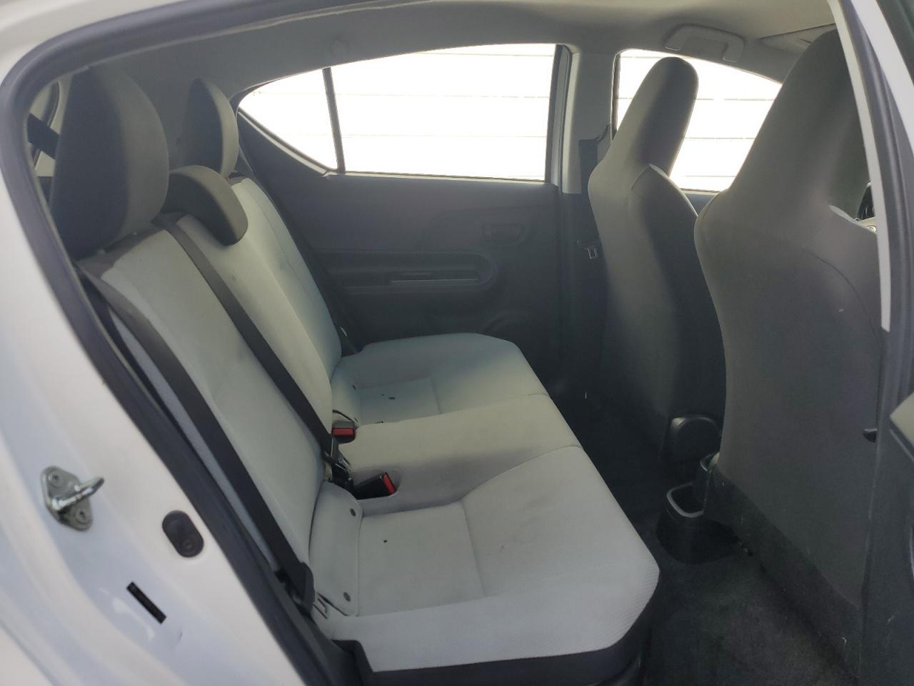 2018 Toyota Prius C VIN: JTDKDTB36J1617601 Lot: 85085095