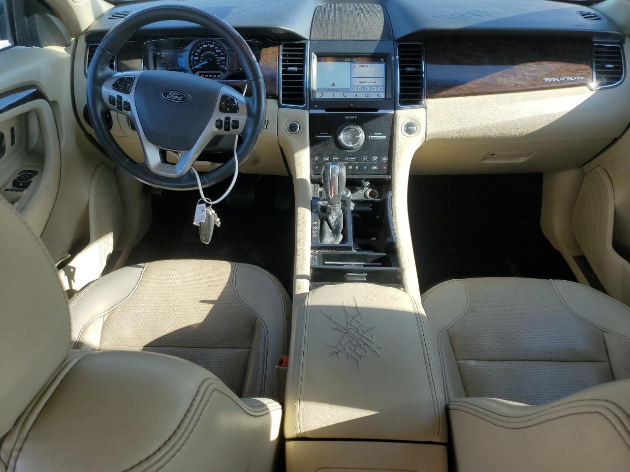 2018 Ford Taurus Limited VIN: 1FAHP2F83JG142039 Lot: 92376535