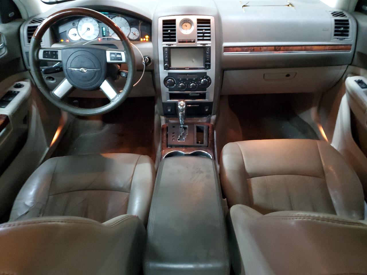 2010 Chrysler 300C VIN: 2C3CK6CT5AH194106 Lot: 92662315