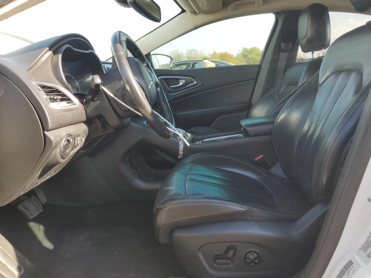 2016 Chrysler 200 Limited VIN: 1C3CCCAB0GN179860 Lot: 91626955