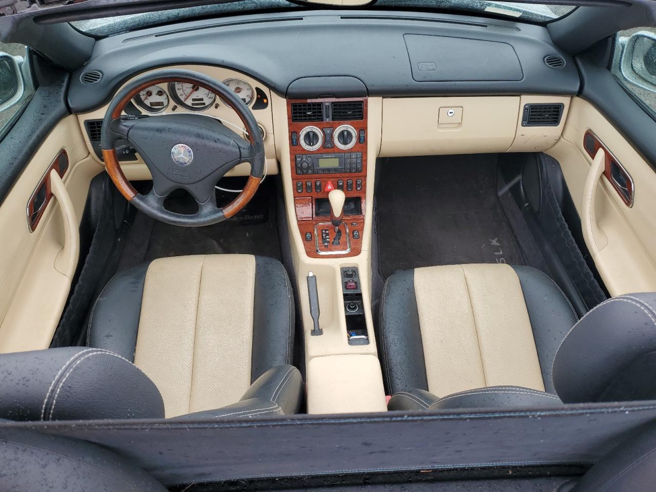 2002 Mercedes-Benz Slk 320 VIN: WDBKK65F92F251830 Lot: 92705435