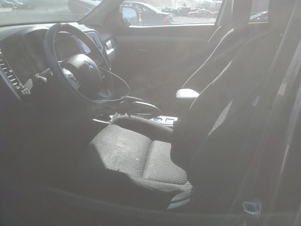 2018 Mitsubishi Outlander Es VIN: JA4AD2A33JZ054963 Lot: 92046755