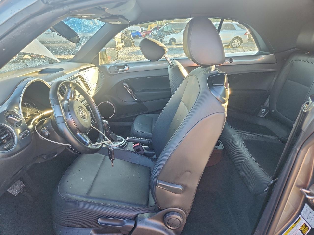 2018 Volkswagen Beetle S VIN: 3VW5DAAT8JM515073 Lot: 93316445