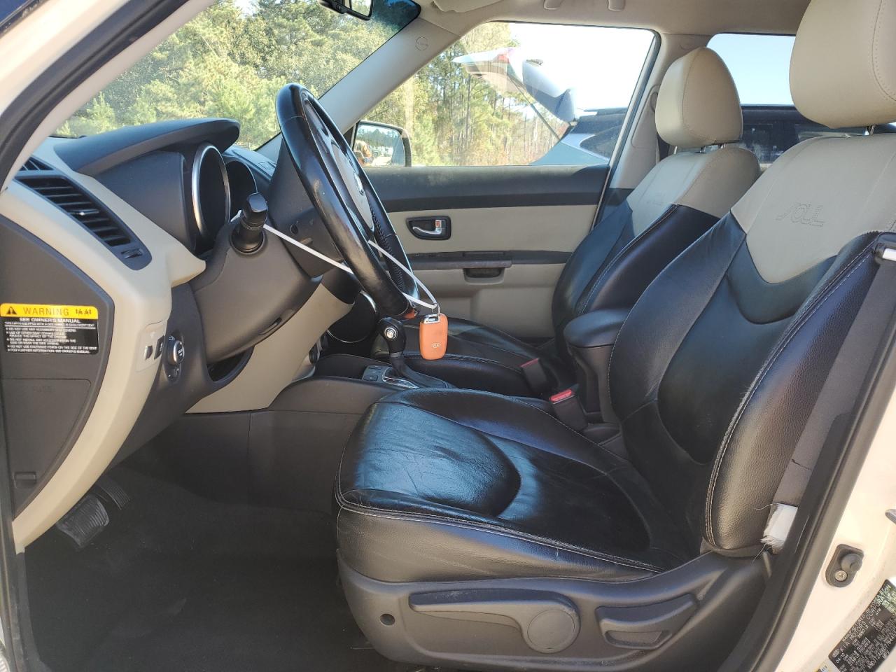 2013 Kia Soul + VIN: KNDJT2A66D7764457 Lot: 92404475