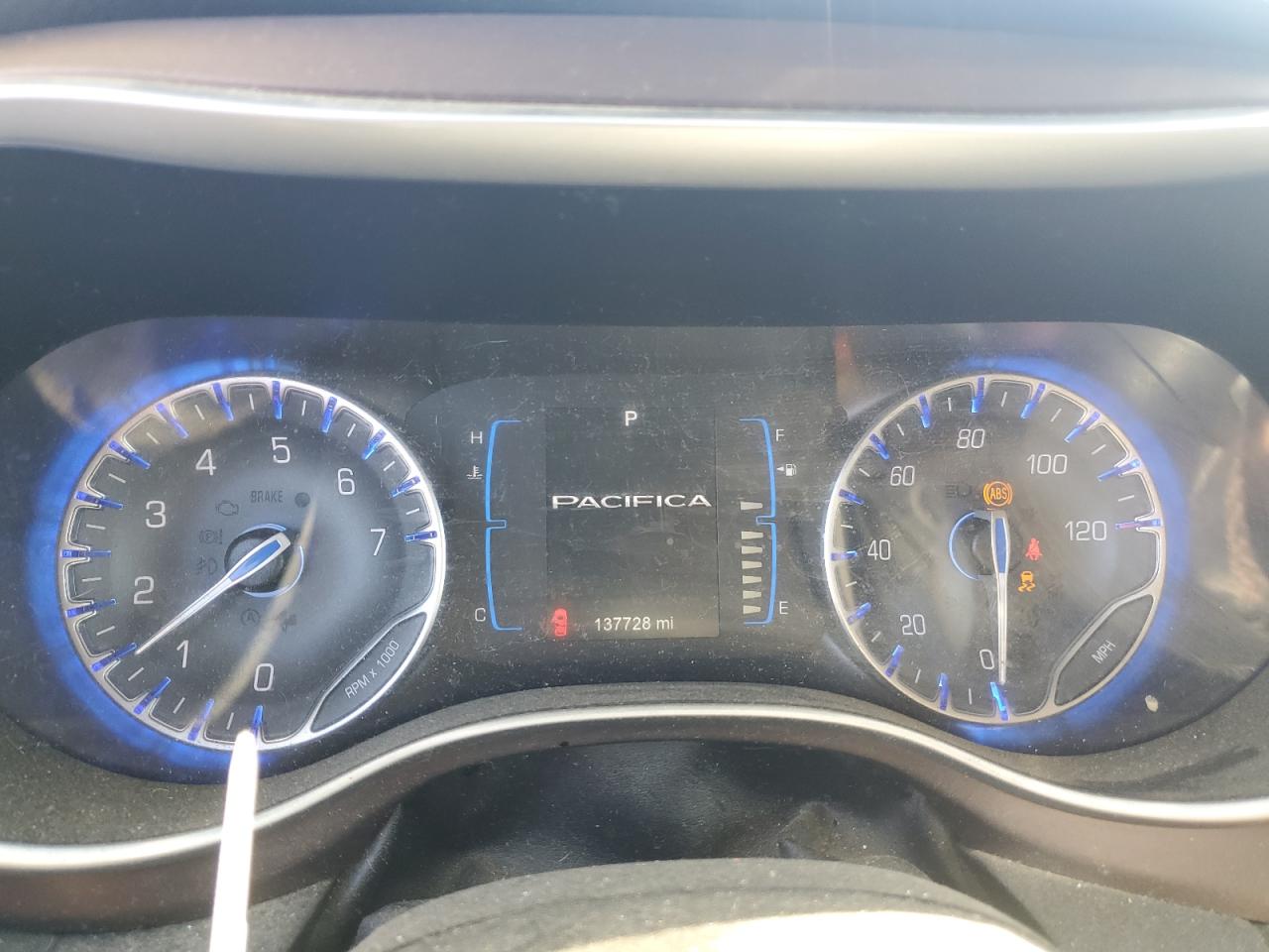 2017 Chrysler Pacifica Touring L VIN: 2C4RC1BG4HR590980 Lot: 91035265