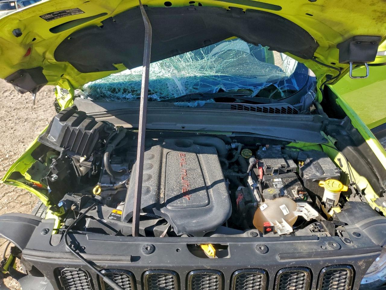 2017 Jeep Renegade Latitude VIN: ZACCJABB2HPF11570 Lot: 94411675