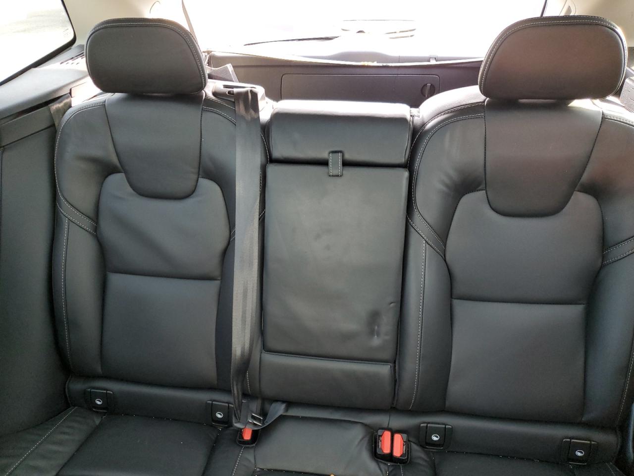 2022 Volvo Xc60 B6 Inscription VIN: YV4062RLXN1086858 Lot: 91633065