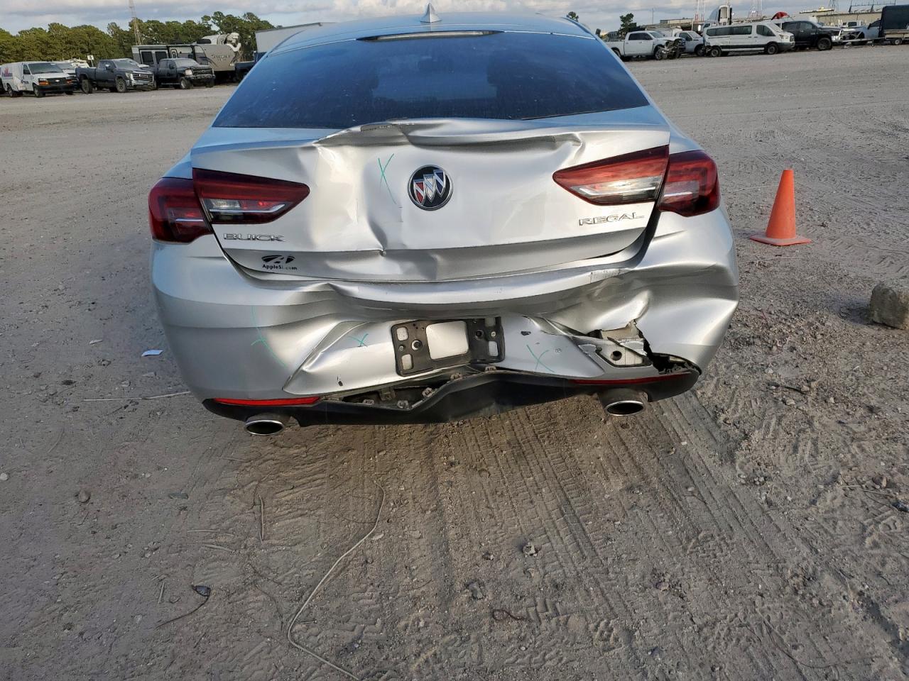 2018 Buick Regal Preferred VIN: W04GL6SX6J1123648 Lot: 93277415
