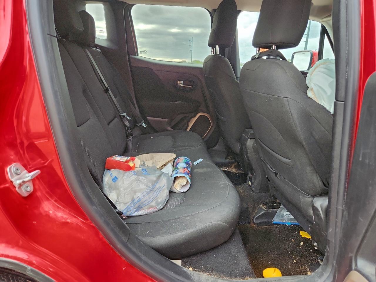 2017 Jeep Renegade Latitude VIN: ZACCJABB5HPF73092 Lot: 94357335