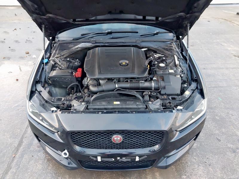 2016 JAGUAR XE 2.0D [180] R-SPORT 4DR