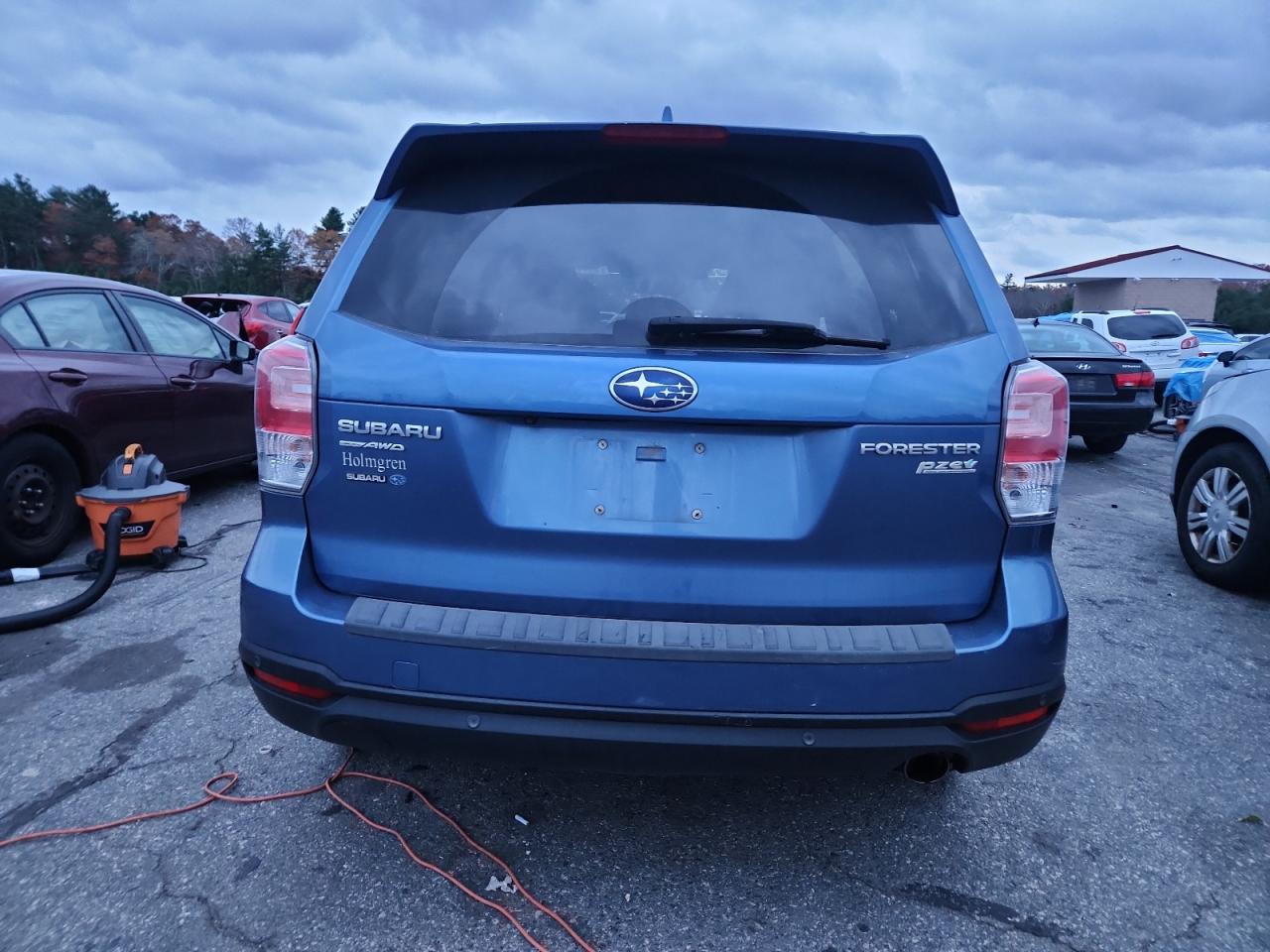 2017 Subaru Forester 2.5I Limited VIN: JF2SJARC7HH553509 Lot: 91587325