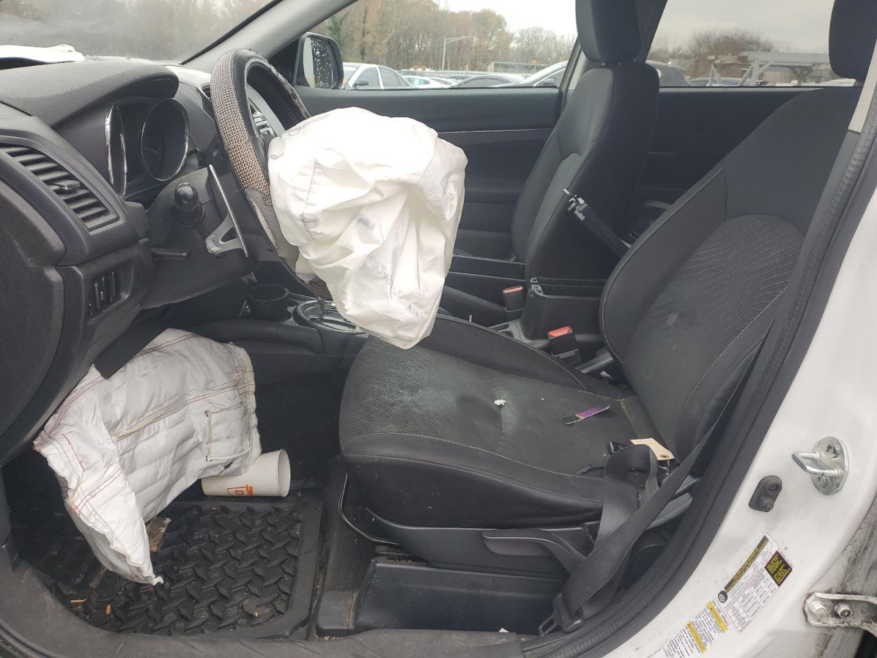 2015 Mitsubishi Outlander Sport Se VIN: 4A4AR4AU1FE060862 Lot: 92380305