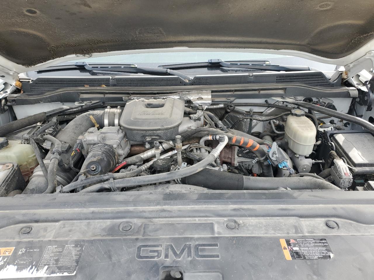 2015 GMC Sierra K2500 Denali VIN: 1GT120E80FF535266 Lot: 92426485