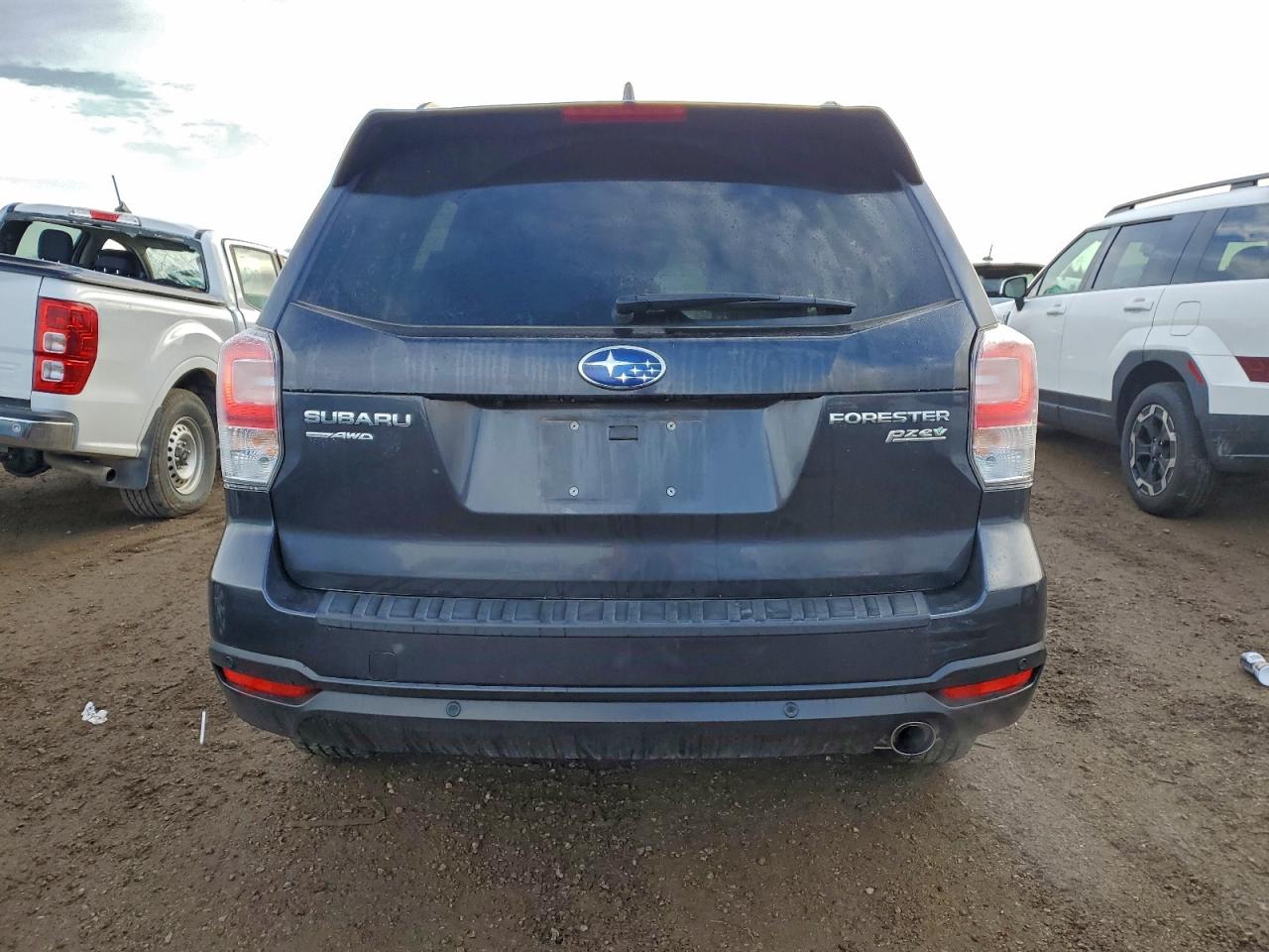 2017 Subaru Forester 2.5I Limited VIN: JF2SJARC6HH450095 Lot: 93712615