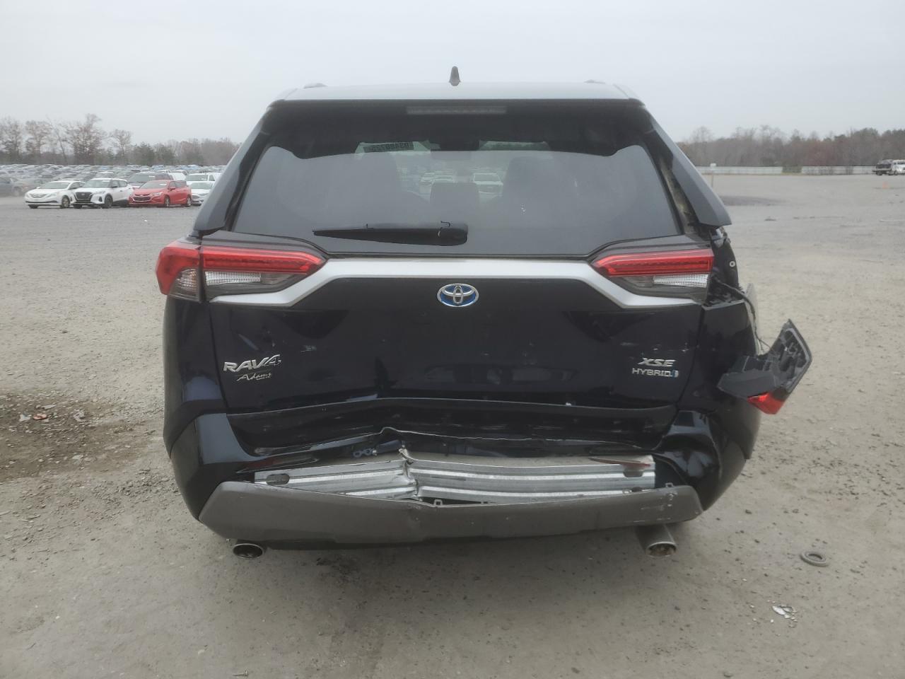 2020 Toyota Rav4 Xse VIN: 2T3EWRFV9LW053467 Lot: 93480725