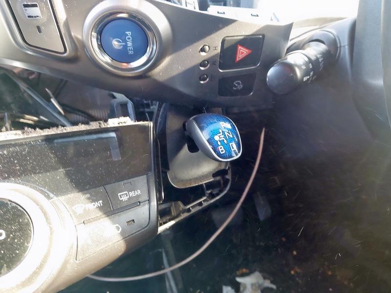 2016 TOYOTA PRIUS HYBRID 