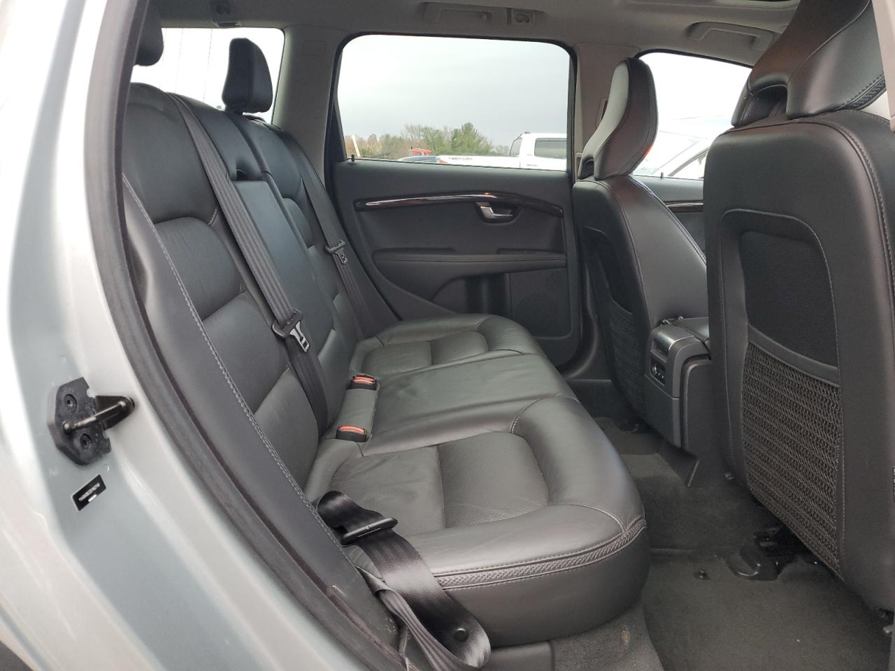 2013 Volvo Xc70 3.2 VIN: YV4940BZ2D1162748 Lot: 92647305