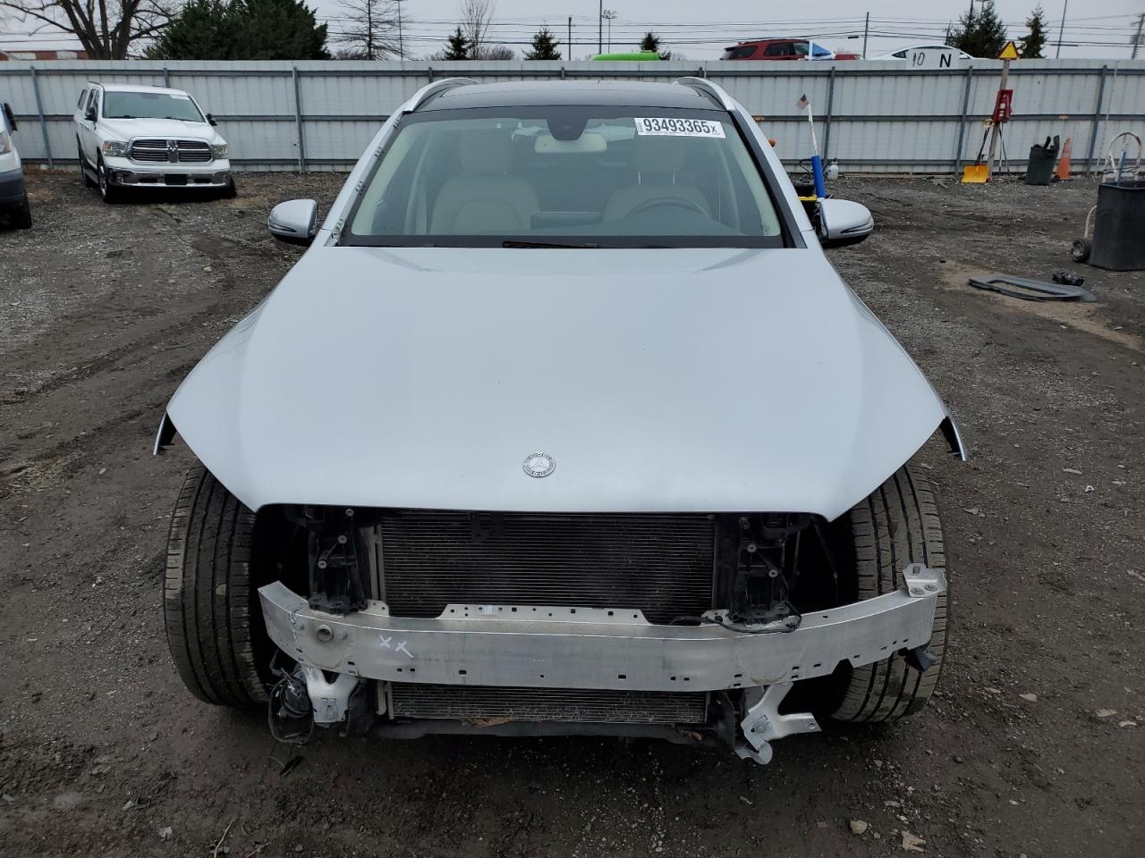 Фото: WDC0G4KBXGF089420