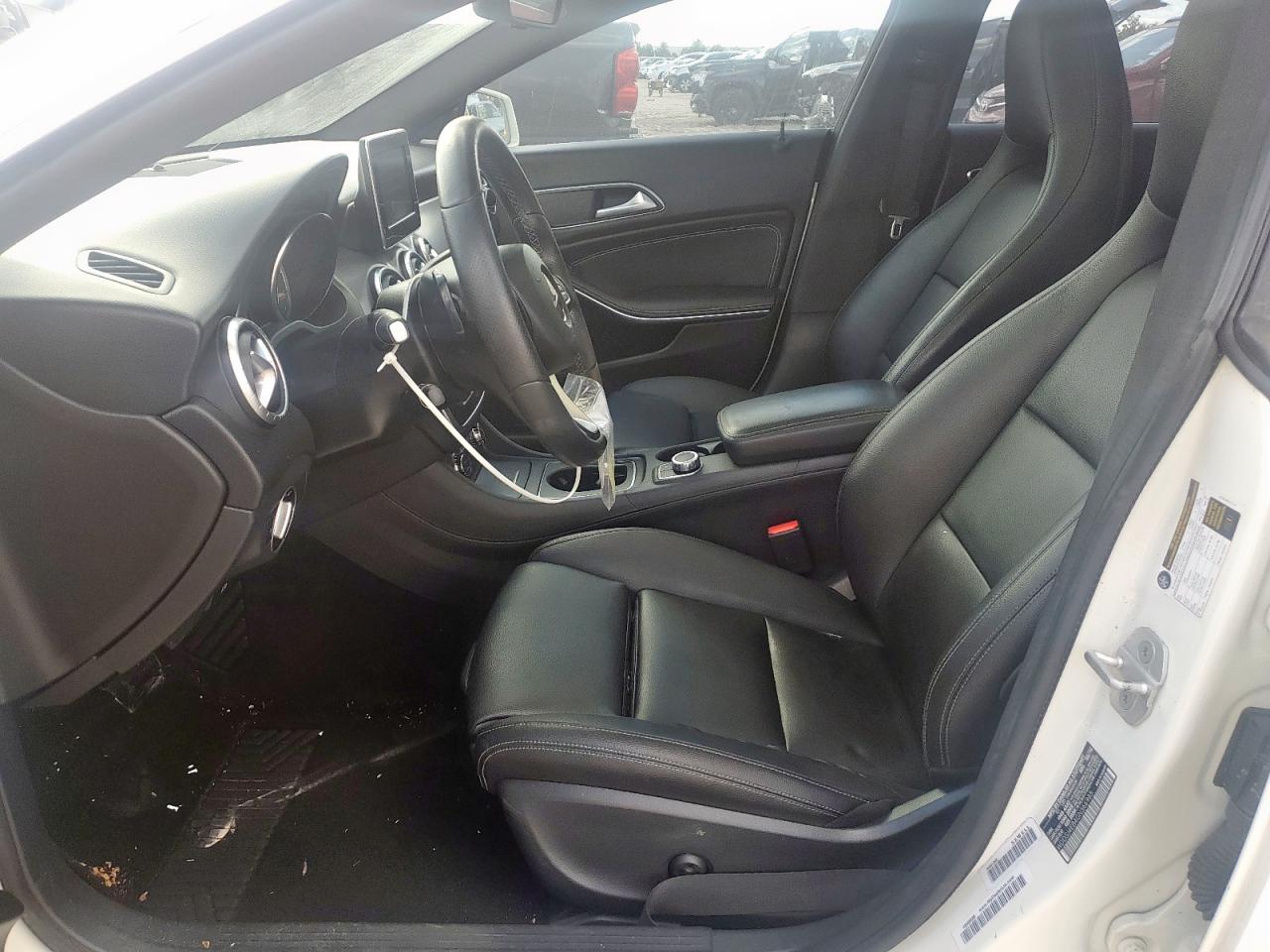 2016 Mercedes-Benz Cla 250 VIN: WDDSJ4EB4GN366988 Lot: 92888155