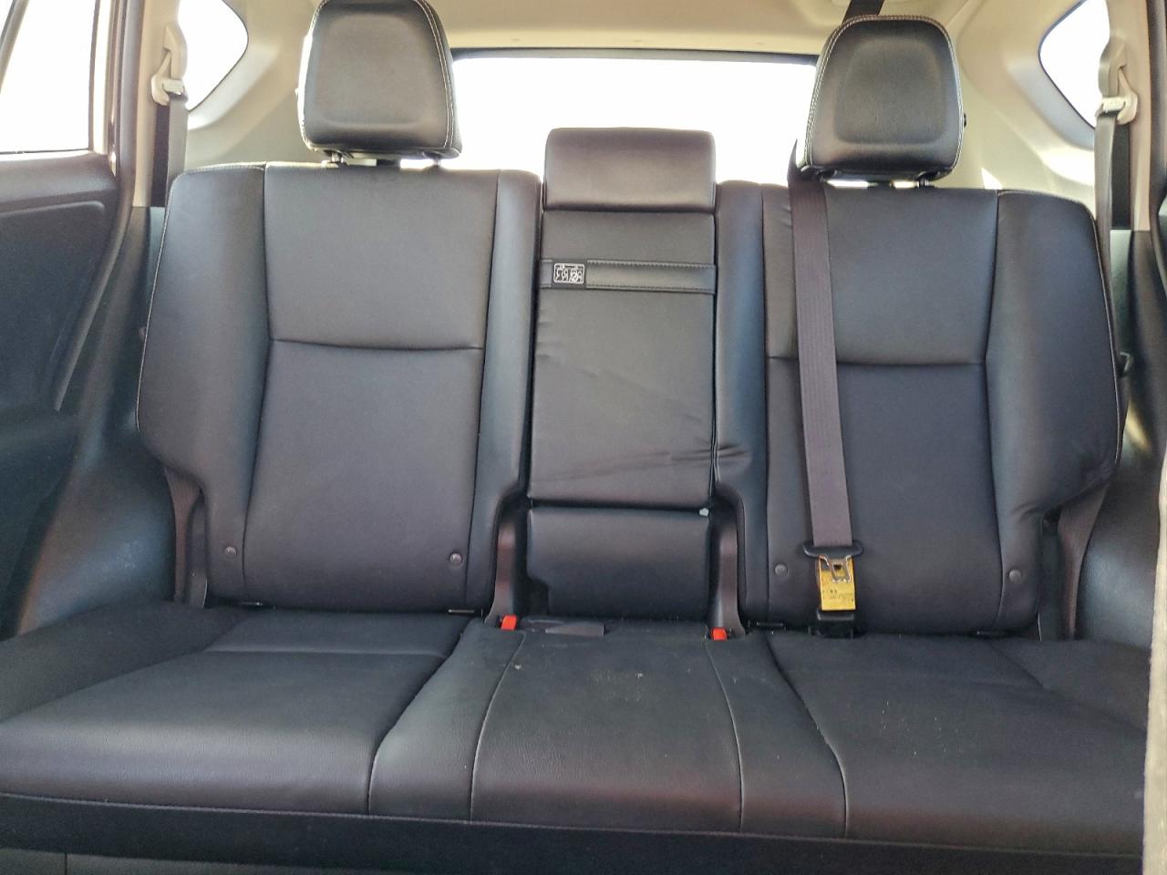 2018 Toyota Rav4 Hv Limited VIN: JTMDJREV7JD195242 Lot: 94122205