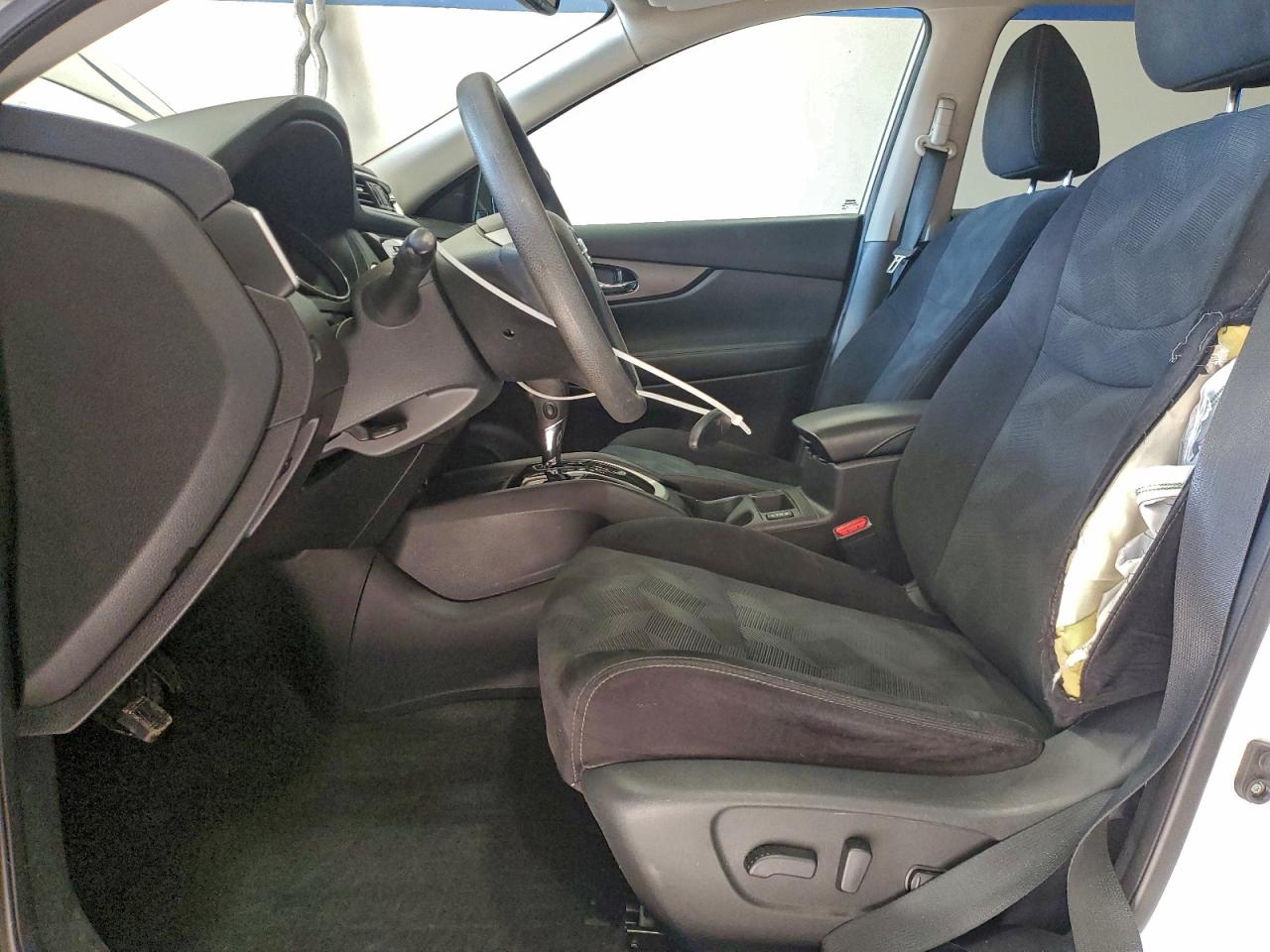 2015 Nissan Rogue S VIN: 5N1AT2MV5FC804939 Lot: 94479385