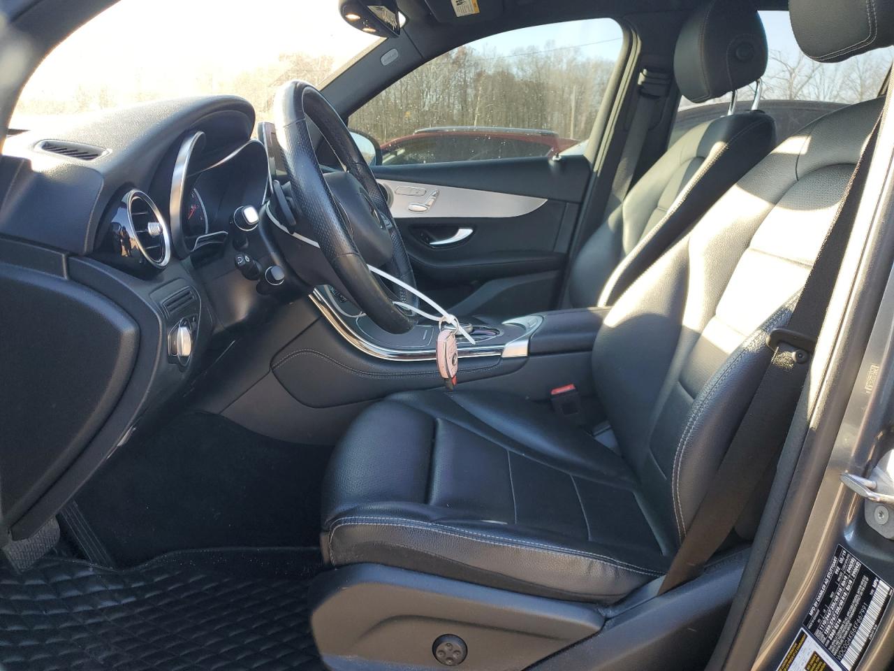 2019 Mercedes-Benz Glc 300 4Matic VIN: WDC0G4KB6KF667991 Lot: 92545625