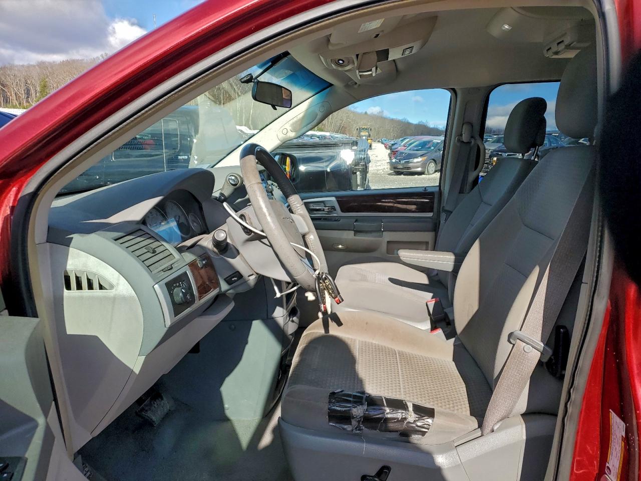 2010 Chrysler Town & Country Touring VIN: 2A4RR5D15AR358001 Lot: 91615495