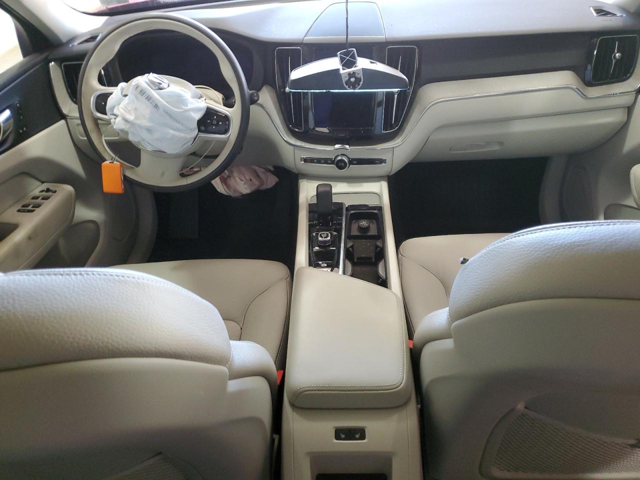 2023 Volvo Xc60 Plus VIN: YV4L12RN5P1331534 Lot: 91523425