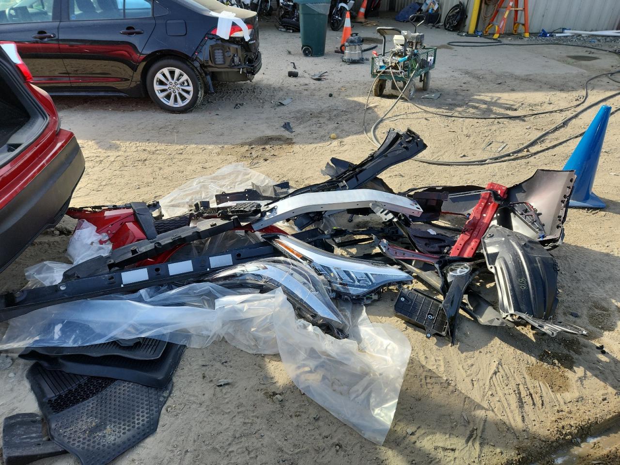 2021 Toyota C-Hr Xle VIN: JTNKHMBX1M1123157 Lot: 92433855