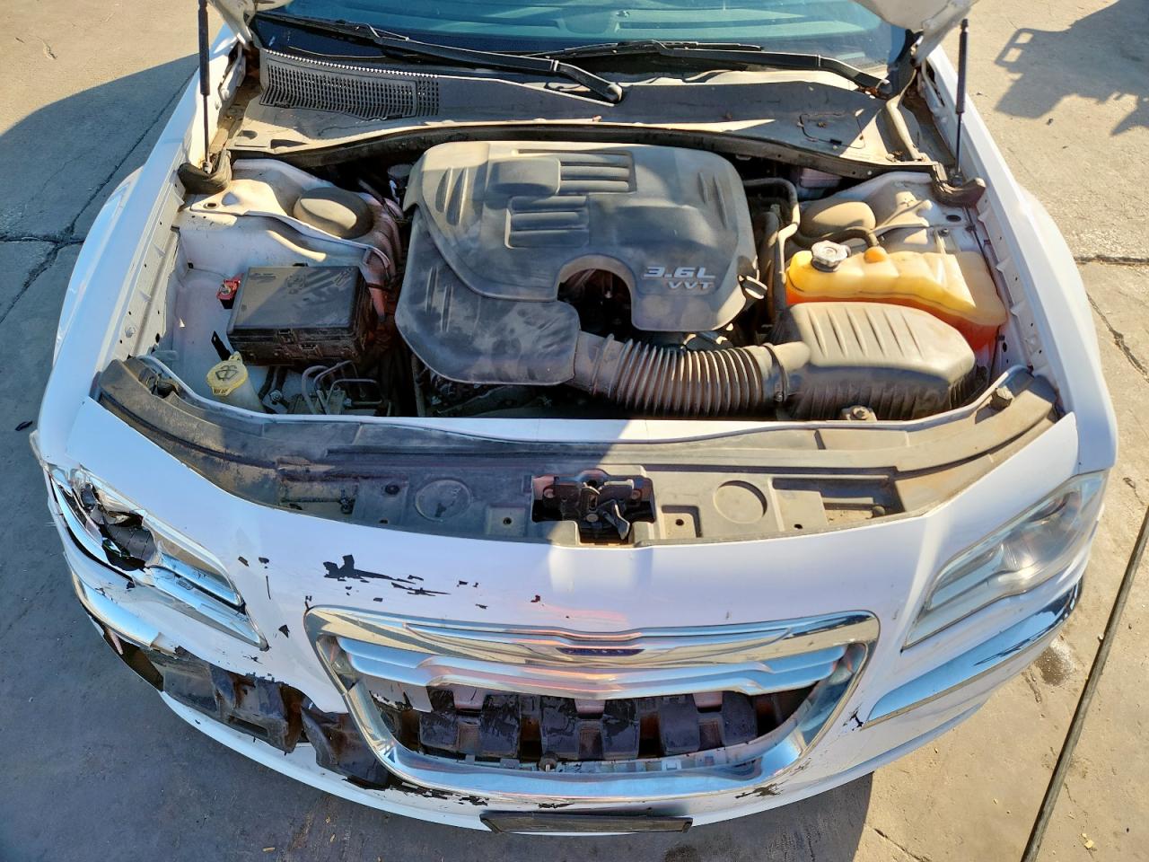 2014 Chrysler 300 VIN: 2C3CCAAG8EH375650 Lot: 92907575