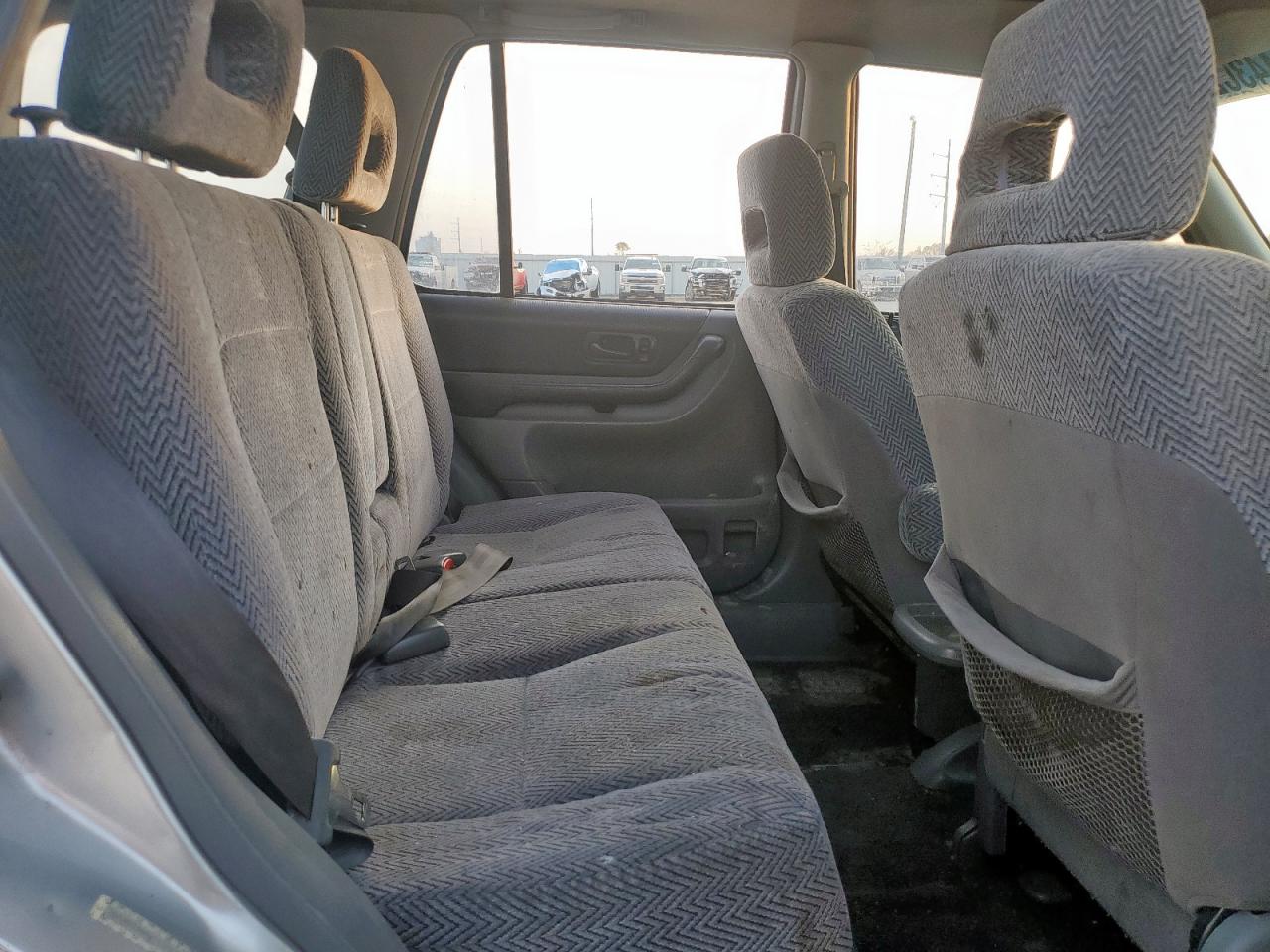 1998 Honda Cr-V Ex VIN: JHLRD1869WC052456 Lot: 93443025