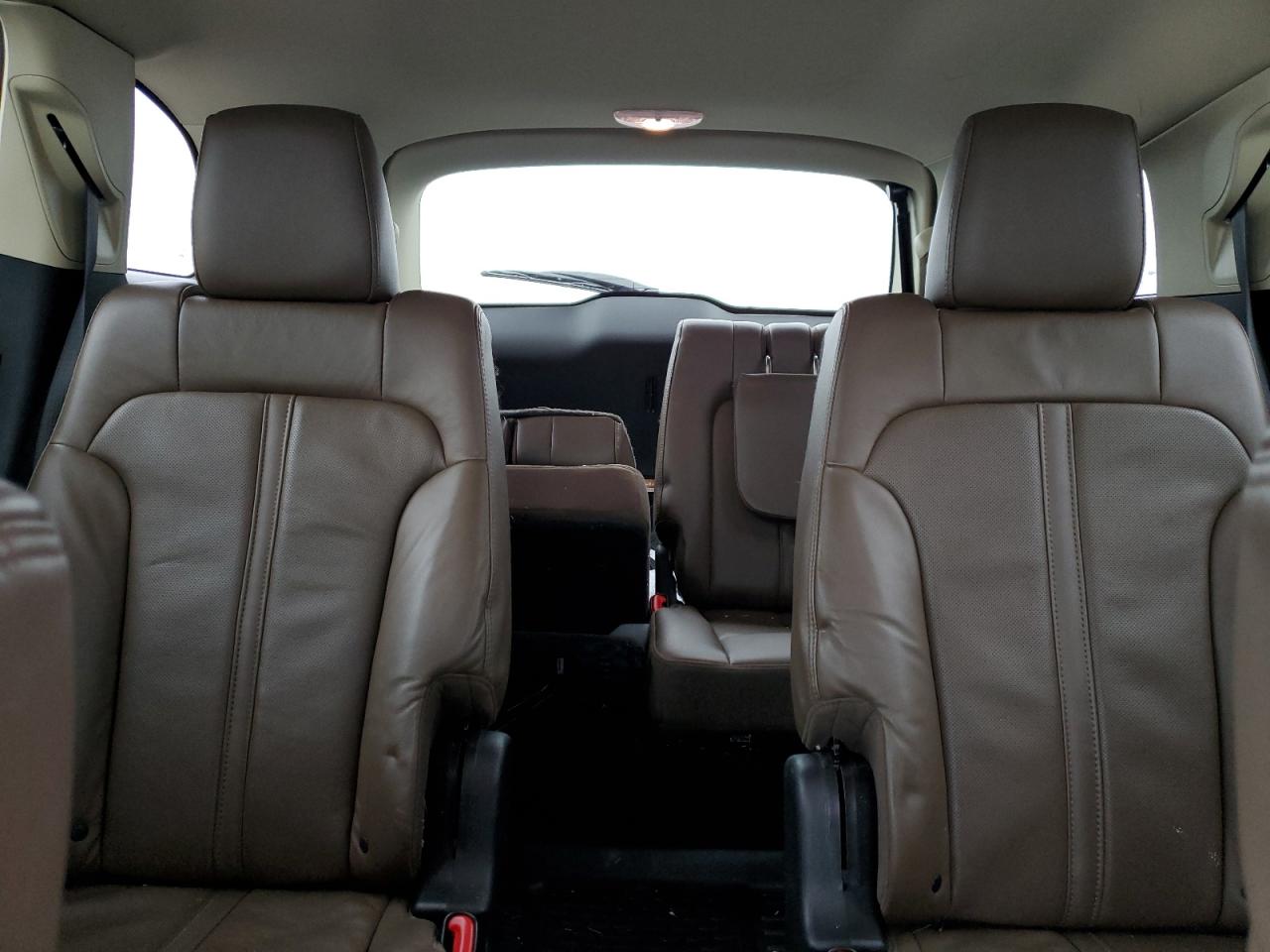 2018 Lincoln Mkt VIN: 2LMHJ5AT6JBL00177 Lot: 93063825