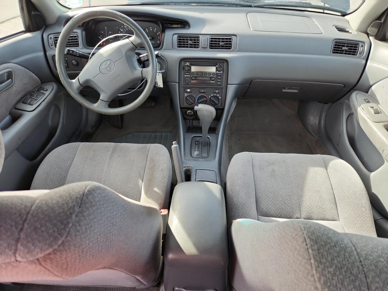 2000 Toyota Camry Ce VIN: JT2BG22K7Y0382417 Lot: 91359105