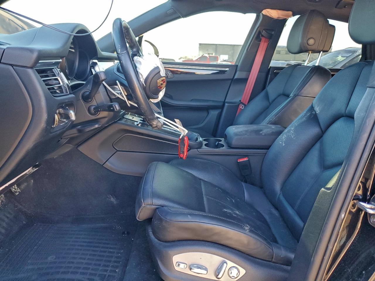 2024 Porsche Macan S VIN: WP1AG2A57RLB35086 Lot: 94511405